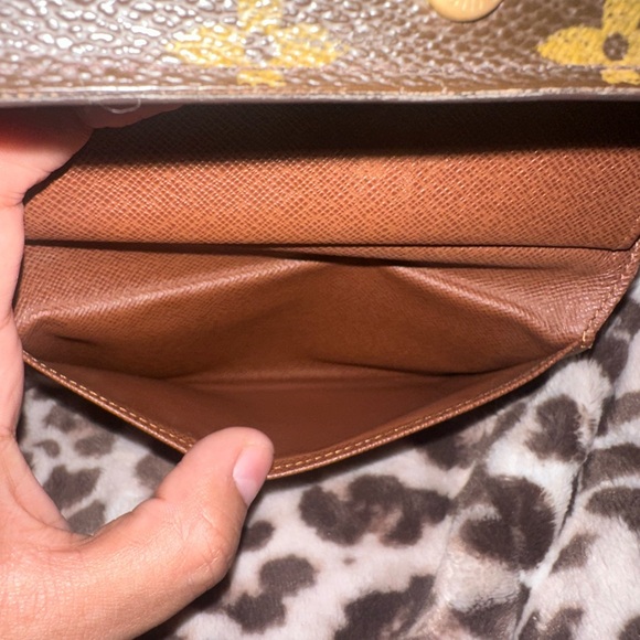 Authentic Louis Vuitton monogram wallet - Picture 8 of 14